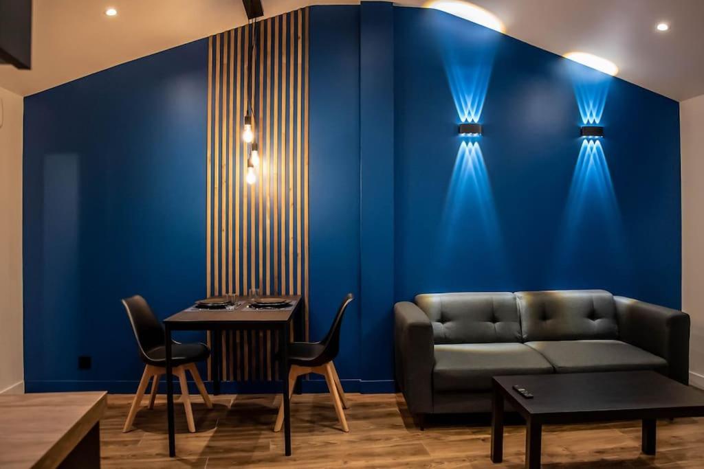 شقة Blue Night - Jacuzzi - Bord De Seine كورباي إيسون المظهر الخارجي الصورة