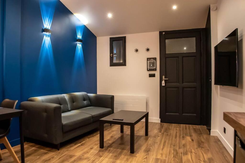 شقة Blue Night - Jacuzzi - Bord De Seine كورباي إيسون المظهر الخارجي الصورة